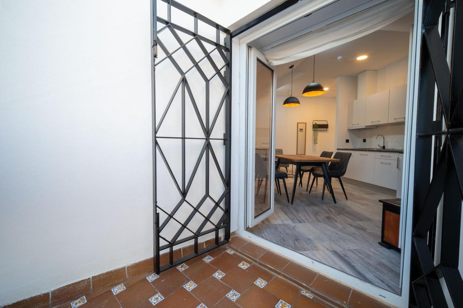 William Martin Apartments ウエルバ エクステリア 写真